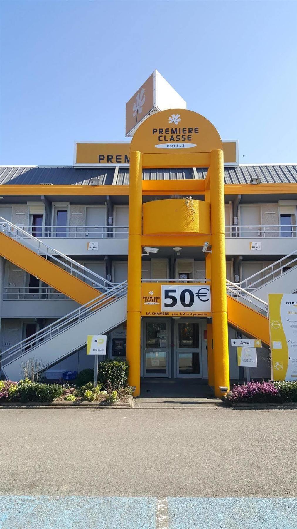 Premiere Classe Plaisir Exterior photo